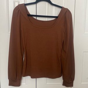 Long sleeve top